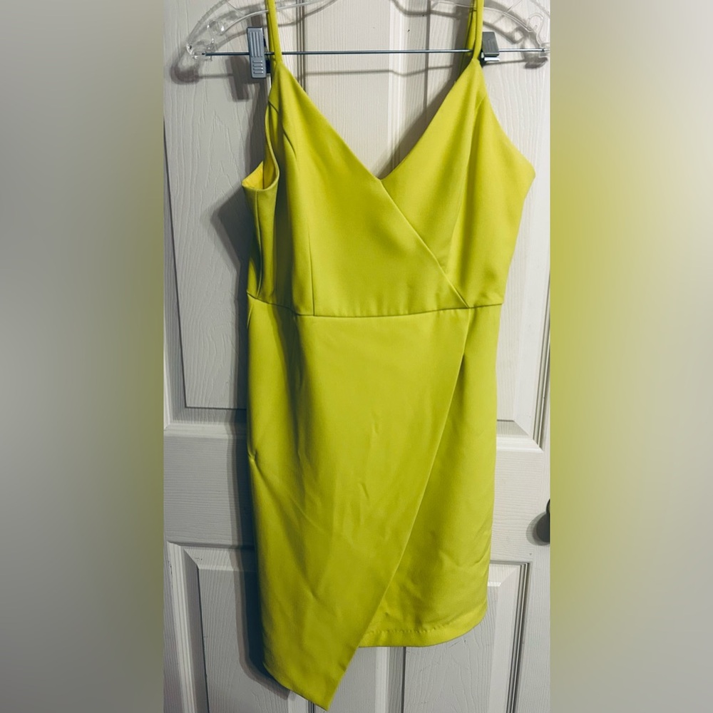 DO + Me women’s dress size medium